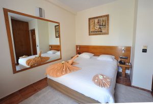 Chambre Grand lit ou 2 lits single Hotel Sidi Maarouf Casablanca